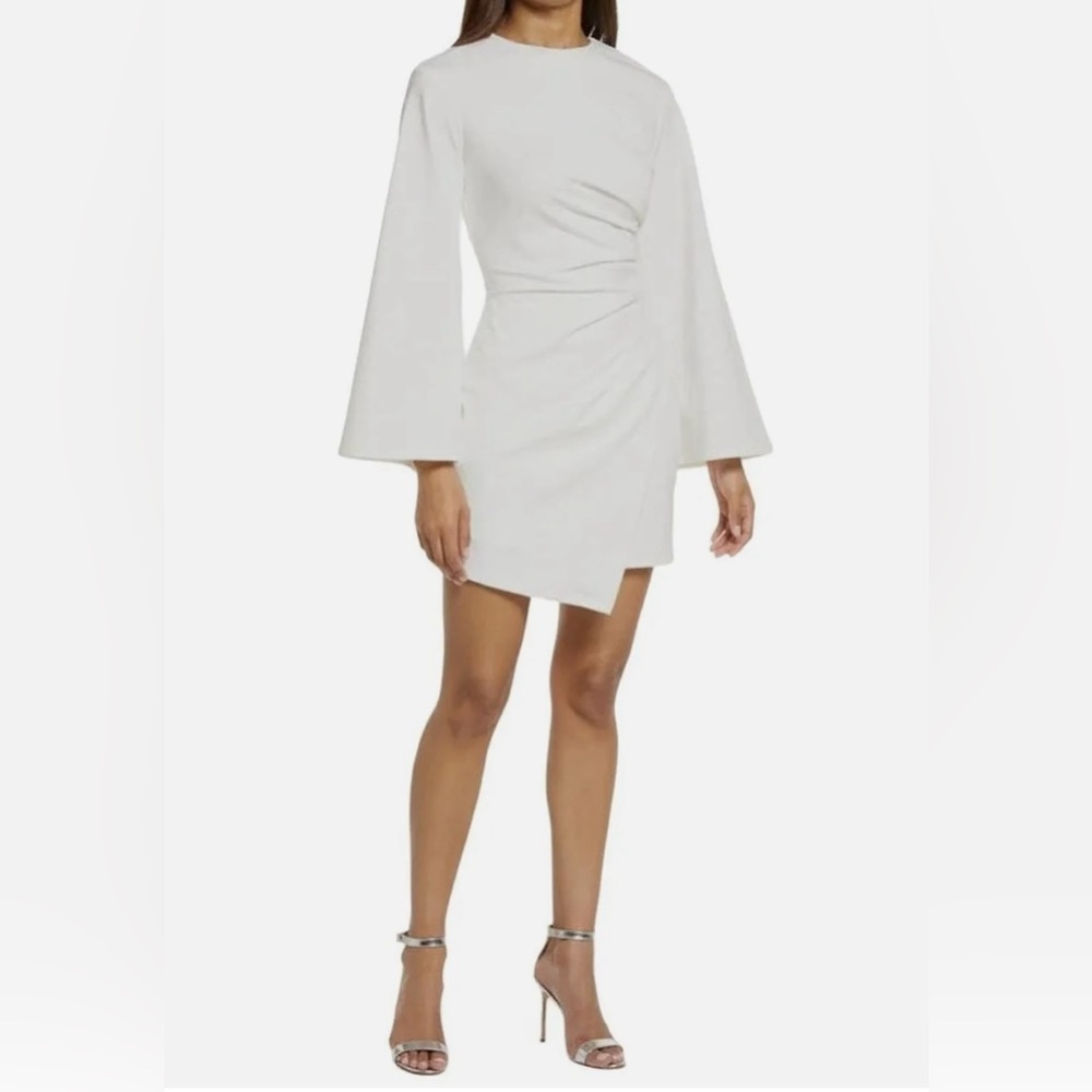 Elliatt La Fontelina Long Sleeve Stretch Cotton Cocktail Minidress